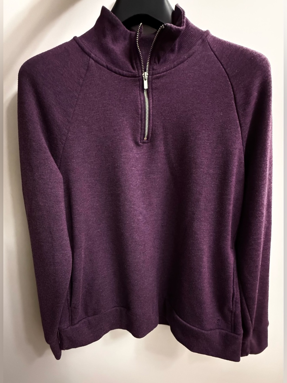 HYBA PURPLE SWEATSHIRT NECK ZIPPER